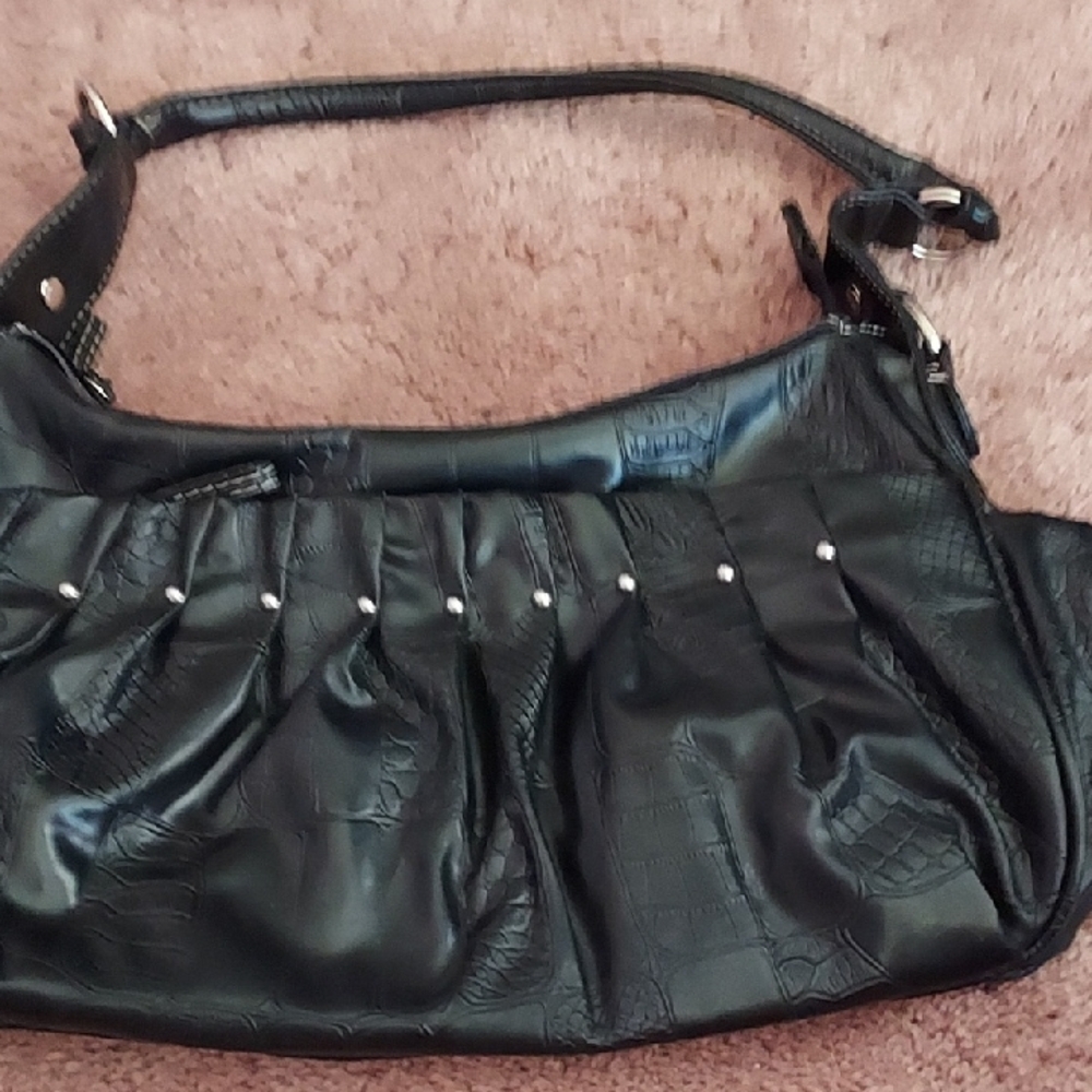 Coach Black Shoulder Bag with Slouchy Design